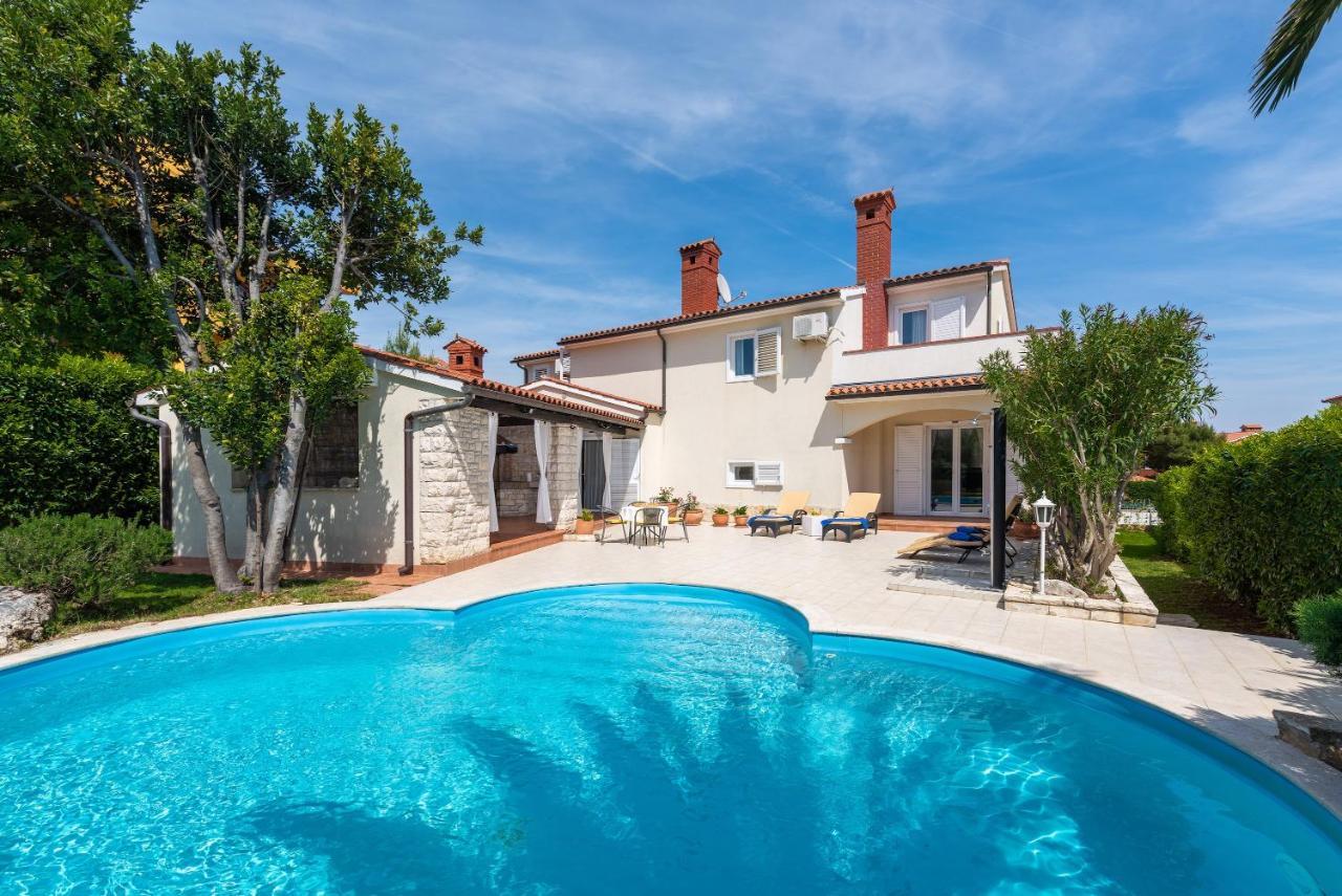 Beauty Villa *